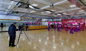 平顶山市老年体协迎新春网络优秀节目展演录制完成，广播电视节目制作经营助力文化传承